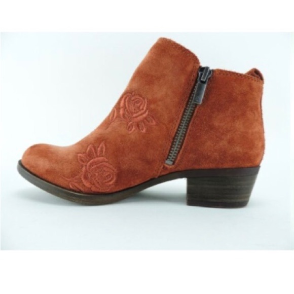 Lucky BRAND Womens Basel 5 Red Oak Embroidered Floral  Size 7m - Picture 3 of 10